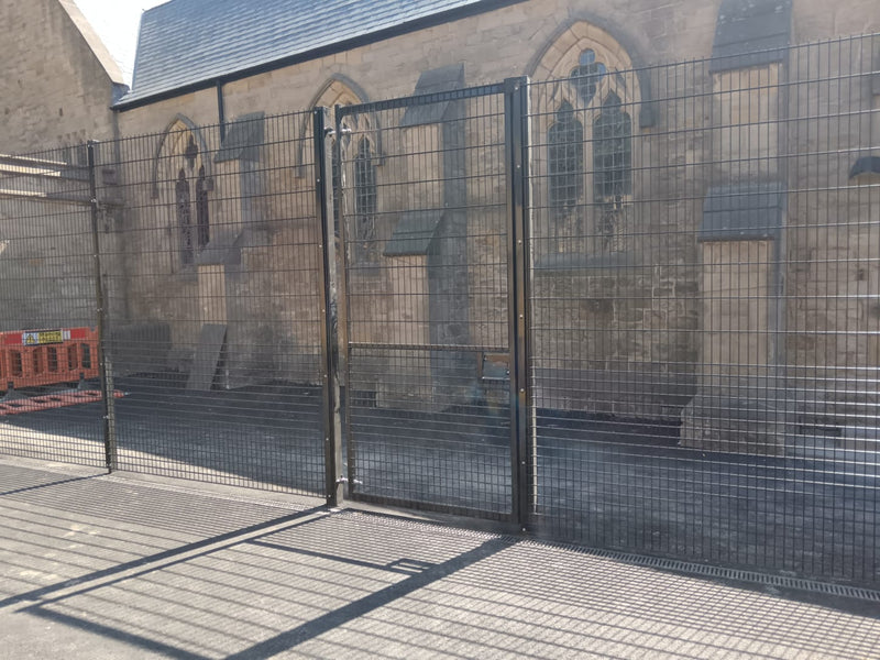 Dual Defence Mesh Fencing Installation – Newcastle upon Tyne