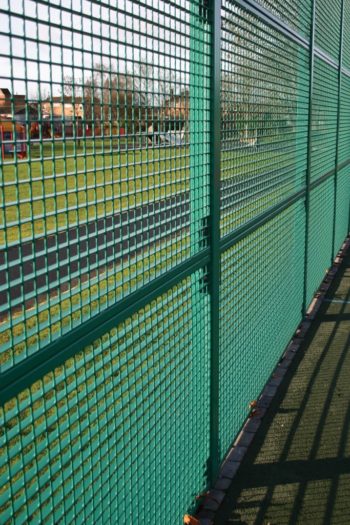 Dual Defence Ball Court Mesh Fencing With 3m Goal End