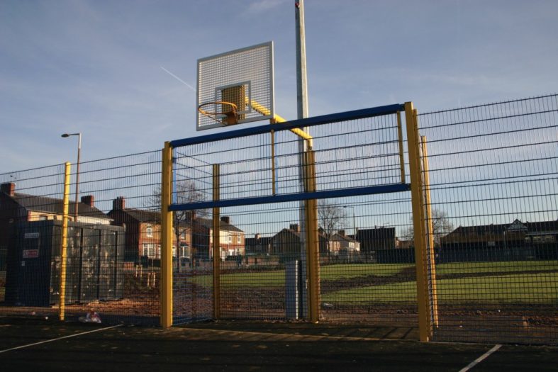 Dual Defence Ball Court Fencing Mesh Fencing